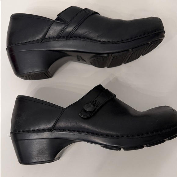 Dansko Shoes - Dansko Profesional Black Leather Mules Clogs Size 41